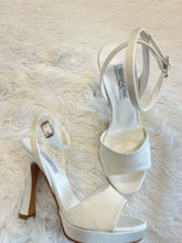 VICTORIA CHRIS - LINEA SPOSA